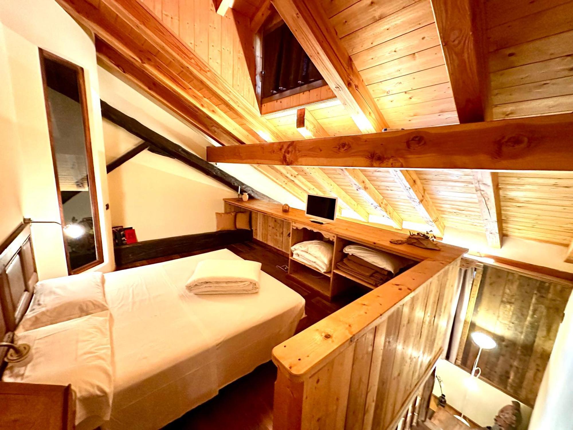 Maison Rosset Agriturismo, Camere, Appartamenti E Spa In Valle D'Aosta Нус Екстериор снимка